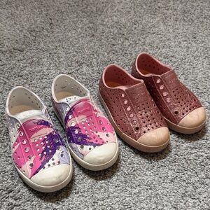 Native bundle of 2 shoes - C7 girls